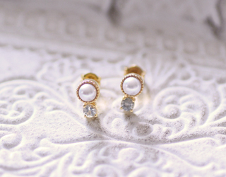 パール＋天然石ピアス